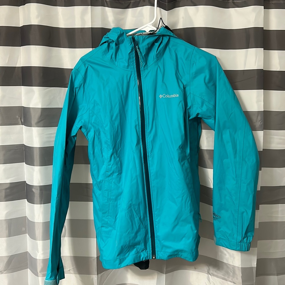 Columbia Hooded Windbreaker